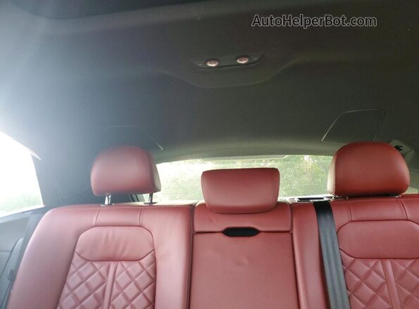 WA1AWBF16MD002620 2021 AUDI SQ8 Gray უკანა სავარძლების ხედი