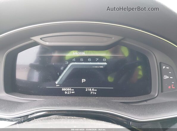WA1AWBF17PD009550 2023 AUDI SQ8 White Widok tylnych siedzeń