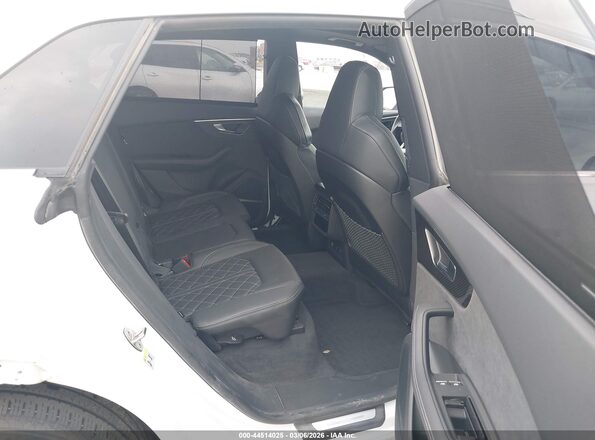 WA1AWBF17PD009550 2023 AUDI SQ8 White Widok naklejki z numerem VIN