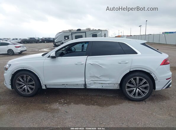 WA1AWBF17PD009550 2023 AUDI SQ8 White Widok wnętrza 360 stopni