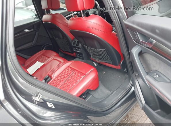 WA1B4AFY0L2123221 2020 AUDI SQ5 Black Vista de la etiqueta del VIN