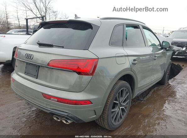WA1B4AFY3R2025258 2024 AUDI SQ5 Gray Trasero derecho