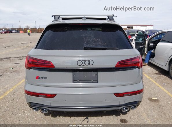 WA1B4AFY5M2021950 2021 AUDI SQ5 Gray 