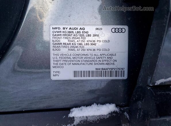 WA1B4AFY5P2175787 2023 AUDI SQ5 Gray Widok naklejki z numerem VIN