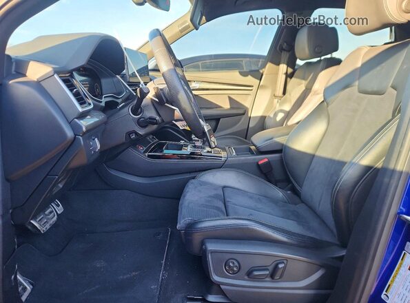 WA1B4AFY8N2045581 2022 AUDI SQ5 Blue Widok wnętrza z przodu