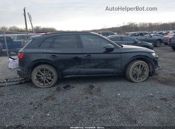 WA1B4AFY8P2056180 2023 AUDI SQ5 Black Vista interior trasera
