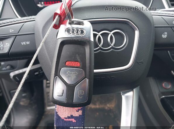 WA1B4AFY8P2056180 2023 AUDI SQ5 Black Vista del salpicadero