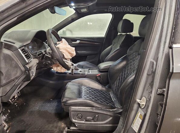 WA1B4AFY9M2140472 2021 AUDI SQ5 Silver Սալոնի դիմացի տեսք