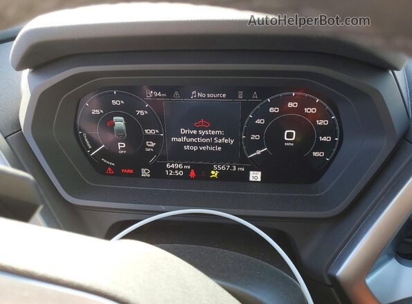 WA1B5BFZ8SP066585 2025 AUDI Q4 White 