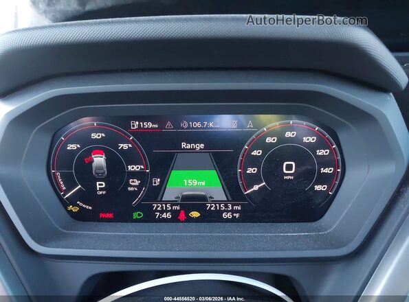 WA1B5BFZ9SP068569 2025 AUDI Q4 Gray 