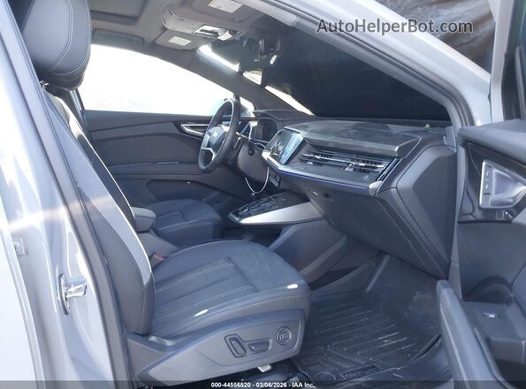 WA1B5BFZ9SP068569 2025 AUDI Q4 Gray 