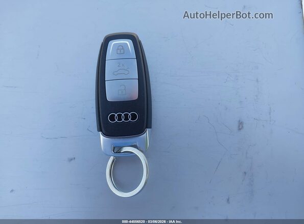 WA1B5BFZ9SP068569 2025 AUDI Q4 Gray 