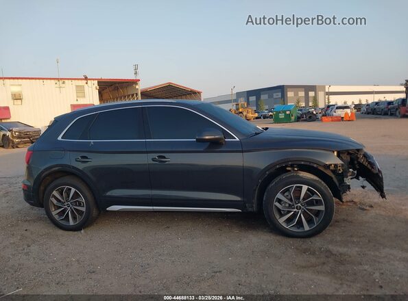WA1BAAFY2M2037547 2021 AUDI Q5 Gray 