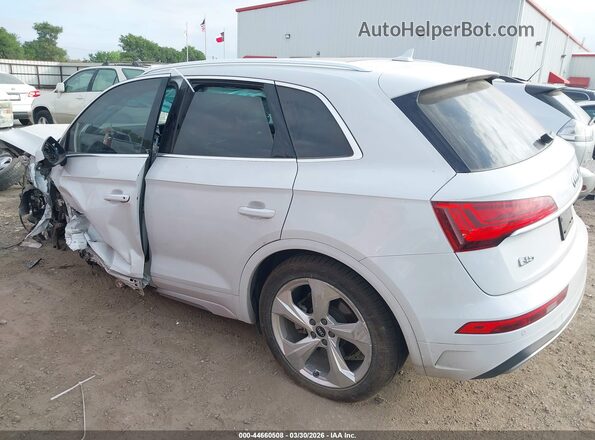 WA1BAAFYXM2095115 2021 AUDI Q5 White Vista interior de 360 grados