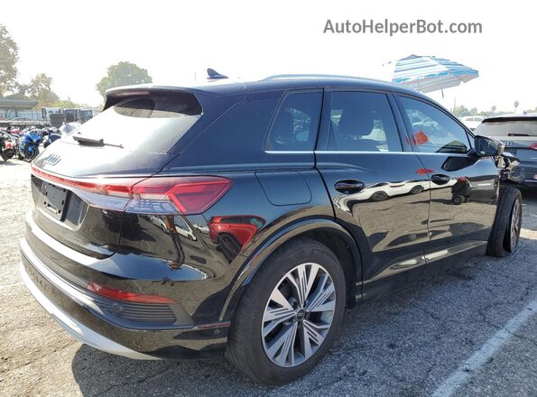 WA1BCBFZ0RP003688 2024 AUDI Q4 Black 
