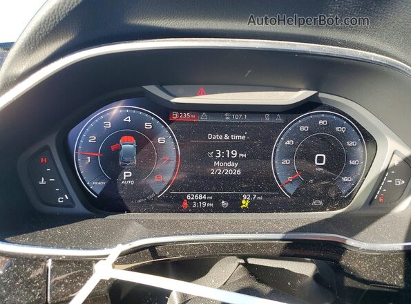 WA1BECF31L1119407 2020 AUDI Q3 Blue Instrument cluster view