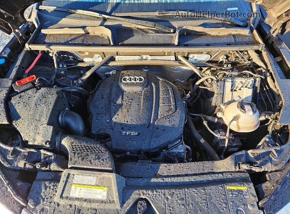 WA1BNAFY3J2194357 2018 AUDI Q5 Black Vista del compartimento del motor