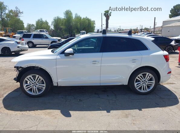 WA1BNAFY5K2042999 2019 AUDI Q5 White 