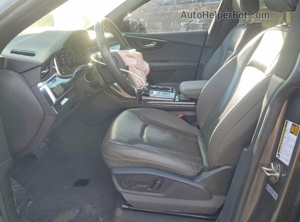 WA1BVAF18KD040977 2019 AUDI Q8 Gray 