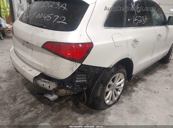 WA1C2AFP7HA021557 2017 AUDI Q5 White Front view