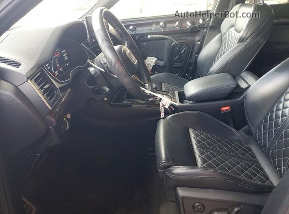 WA1C4AFY6M2046117 2021 AUDI SQ5 Gray წინა სალონის ხედი