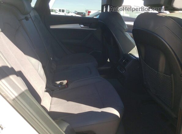 WA1C4AFY9M2045477 2021 AUDI SQ5 White Սալոնի հետևի տեսք
