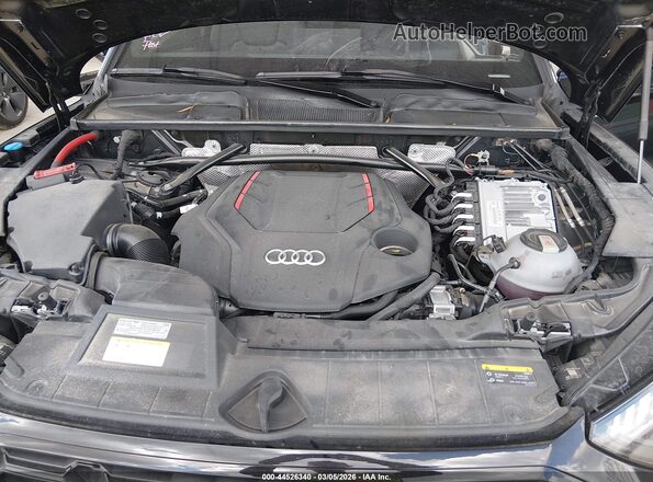 WA1C4BFY1R2053019 2024 AUDI SQ5 Black უკანა ხედი