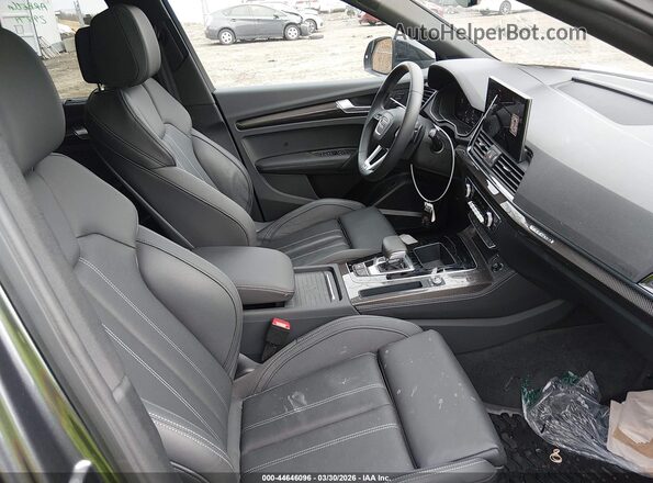 WA1C4BFY5R2073368 2024 AUDI SQ5 Gray Սալոնի դիմացի տեսք