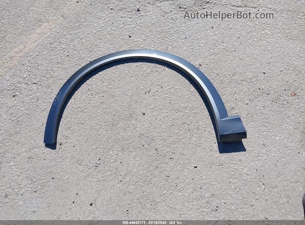 WA1CAAGE6RB010982 2024 AUDI Q8 E-TRON Gray უკანა ხედი