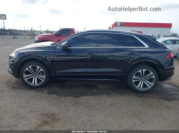 WA1CVAF10KD015009 2019 AUDI Q8 Black 360 interior view