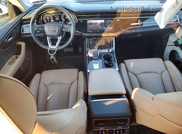 WA1CVBF11RD003841 2024 AUDI Q8 White Вид панелі приладів