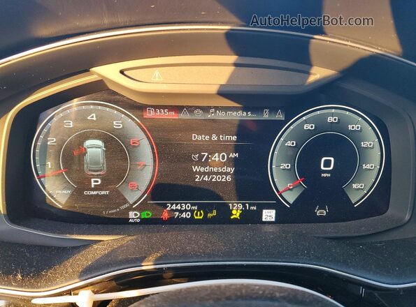 WA1CVBF11RD003841 2024 AUDI Q8 White Вид щитка приладів