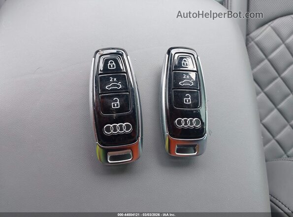 WA1CWBF13ND030174 2022 AUDI SQ8 Orange Dashboard view