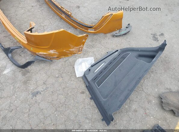 WA1CWBF13ND030174 2022 AUDI SQ8 Orange 