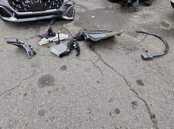 WA1CWBF16SD015308 2025 AUDI SQ8 Gray Widok naklejki z numerem VIN