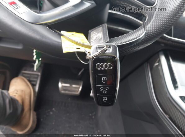 WA1CWBF19MD003267 2021 AUDI SQ8 Gray Dashboard view