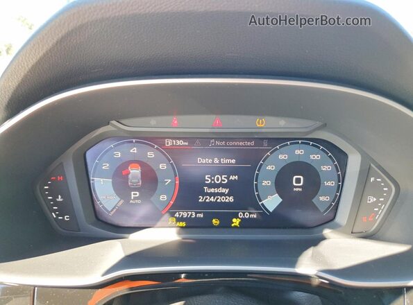 WA1DECF30M1020300 2021 AUDI Q3 Черный Вид щитка приборов