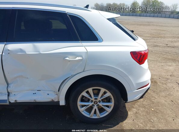 WA1DECF31N1005189 2022 AUDI Q3 White 