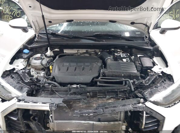WA1DECF31N1127695 2022 AUDI Q3 White უკანა ხედი