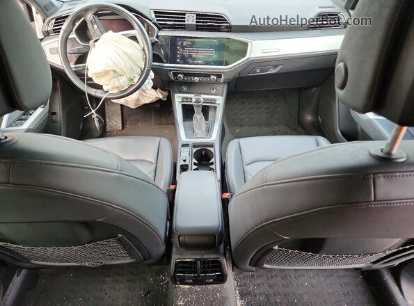 WA1DECF32M1039575 2021 AUDI Q3 Black Вид панелі приладів