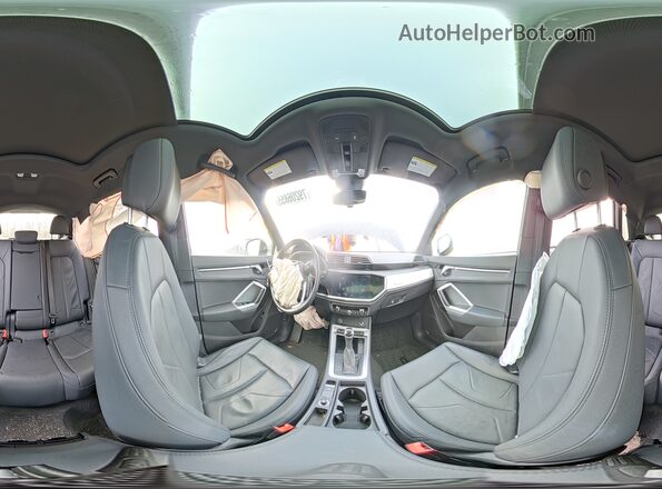 WA1DECF32M1039575 2021 AUDI Q3 Black Панорамний вид салону 360°