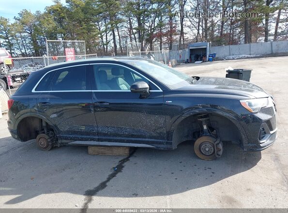 WA1DECF33L1073166 2020 AUDI Q3 Black Widok zestawu wskaźników