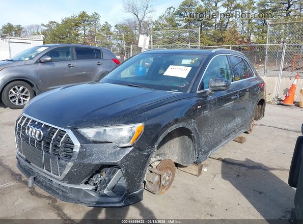 WA1DECF33L1073166 2020 AUDI Q3 Black Widok z przodu