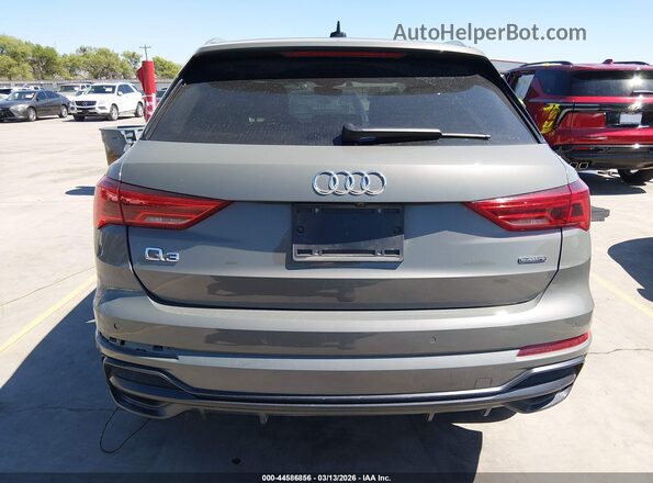 WA1DECF33N1072358 2022 AUDI Q3 Gray 
