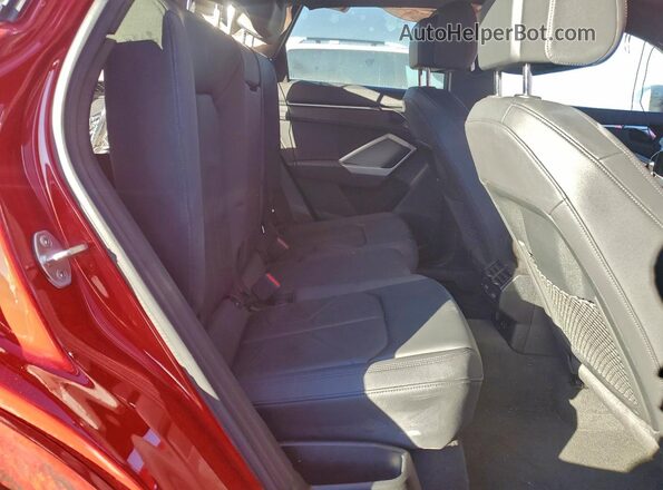 WA1DECF34R1054750 2024 AUDI Q3 Red Հետևի նստատեղերի տեսք