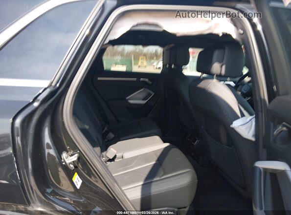 WA1DECF35P1142025 2023 AUDI Q3 Black VIN կոդի պիտակի տեսք