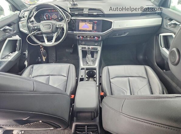 WA1DECF36M1005204 2021 AUDI Q3 Black Առջևի վահանակի տեսք