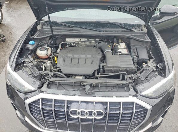 WA1DECF36M1012461 2021 AUDI Q3 Black Widok wnętrza z tyłu