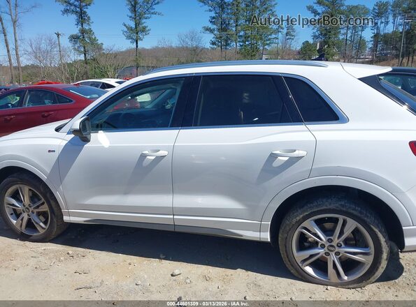WA1DECF37N1013197 2022 AUDI Q3 White სალონის 360-გრადუსიანი ხედი
