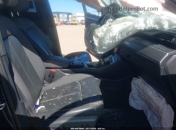 WA1DECF38M1071415 2021 AUDI Q3 Blue Սալոնի դիմացի տեսք